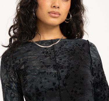 TILTIL Luna Longsleeve Crew Neck Flower Grey - Things I Like Things I Love