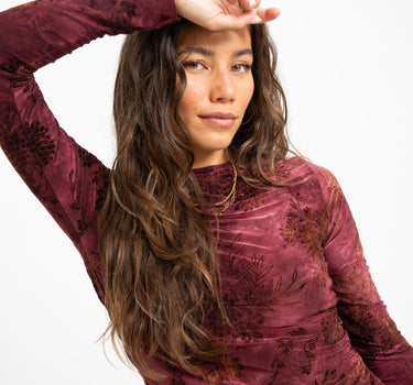TILTIL Luna Longsleeve Draped Turtle Neck Bordeaux - Things I Like Things I Love