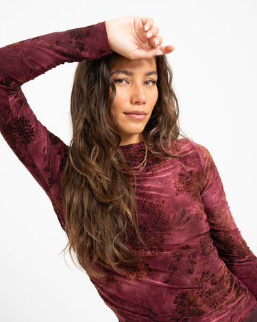 TILTIL Luna Longsleeve Draped Turtle Neck Bordeaux - Things I Like Things I Love