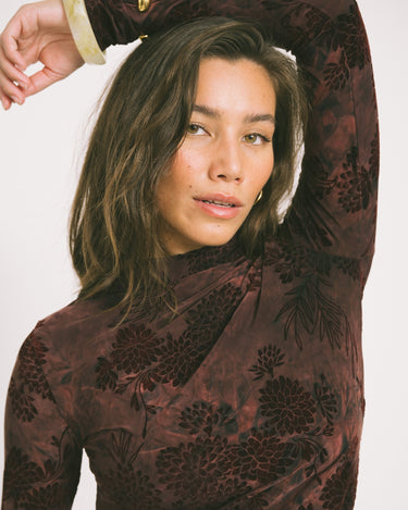 TILTIL Luna Longsleeve Draped Turtle Neck Bordeaux - Things I Like Things I Love