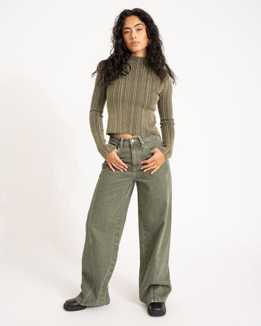TILTIL Missy Relaxed Seam Jeans Olive - Things I Like Things I Love