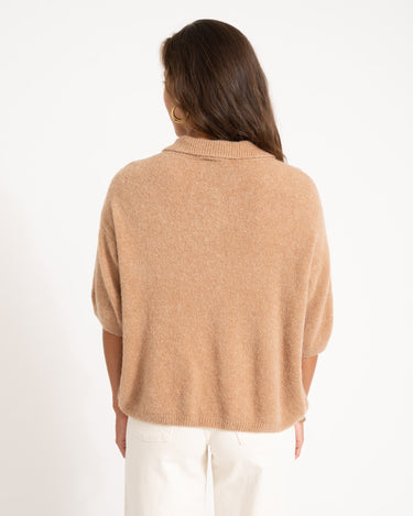 TILTIL Moun Polo Knit Cognac One Size - Things I Like Things I Love