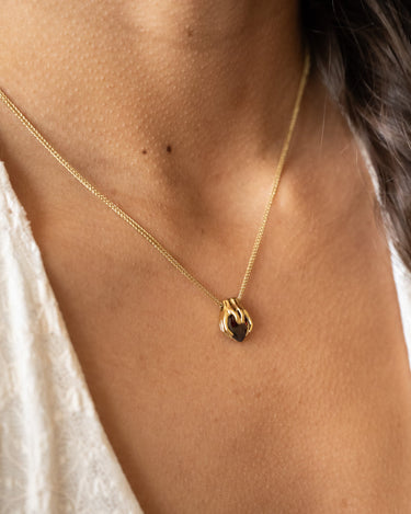 TILTIL Necklace Hold Me Close Gold - Things I Like Things I Love