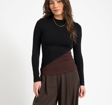 TILTIL Nela High Neck Longsleeve Black Brown - Things I Like Things I Love