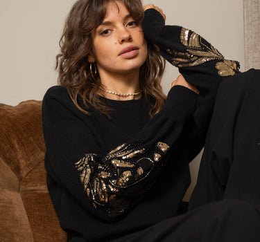 TILTIL Noel Embroidered Pullover Black - Things I Like Things I Love