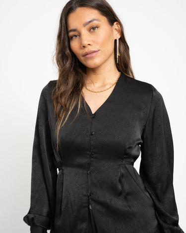 TILTIL Nova Satin Blouse Black - Things I Like Things I Love