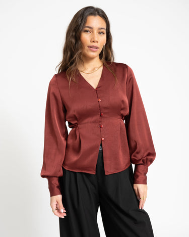 TILTIL Nova Satin Blouse Bordeaux - Things I Like Things I Love