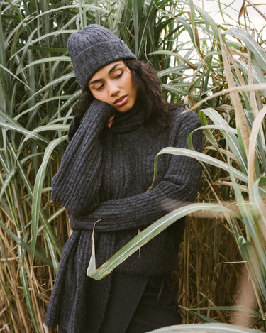 TILTIL Pero Scarf Dark Grey - Things I Like Things I Love