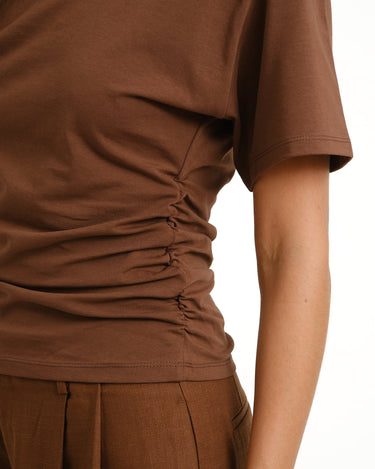 TILTIL Pleated Tammy Tee Bruin - Things I Like Things I Love
