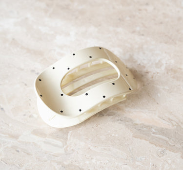 TILTIL Polkadot Honey Clip Off White - Things I Like Things I Love