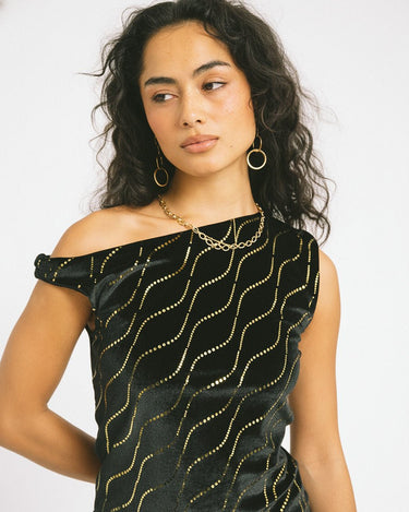 TILTIL Rapha Off Shoulder Velvet Black - Things I Like Things I Love