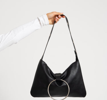TILTIL Raven Ring Bag Black - Things I Like Things I Love