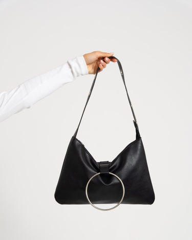 TILTIL Raven Ring Bag Black - Things I Like Things I Love