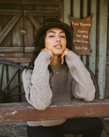 TILTIL Ronja Crewneck Knit Taupe - Things I Like Things I Love