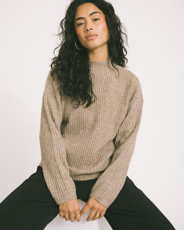 TILTIL Ronja Crewneck Knit Taupe - Things I Like Things I Love