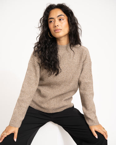 TILTIL Ronja Crewneck Knit Taupe - Things I Like Things I Love
