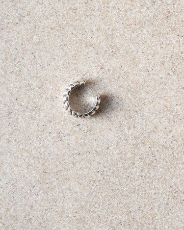 TILTIL Salome Stripy Single Earcuff Silver - Things I Like Things I Love