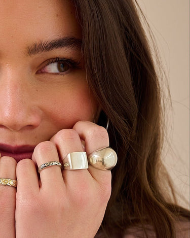 TILTIL Sanne Squary Signet Ring Silver - Things I Like Things I Love