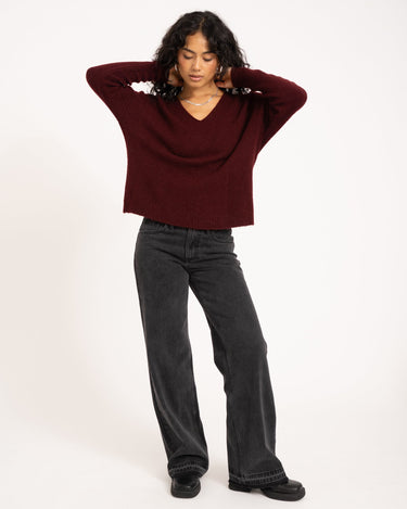 TILTIL Sapha V - neck Knit Bordeaux One Size - Things I Like Things I Love