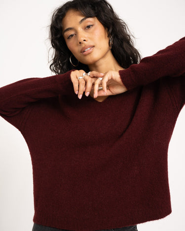 TILTIL Sapha V - neck Knit Bordeaux One Size - Things I Like Things I Love