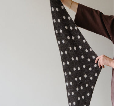 TILTIL Sara Triangle Polkadot Scarf Bruin - Things I Like Things I Love