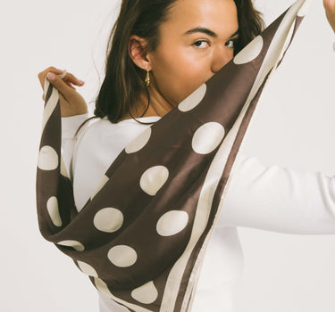 TILTIL Satin Scarf Dots Brown - Things I Like Things I Love