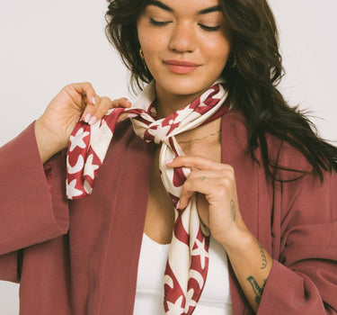 TILTIL Satin Scarf Luna Bordeaux - Things I Like Things I Love