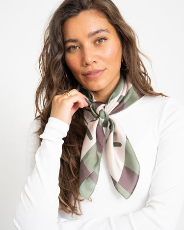 TILTIL Satin Scarf Mosa Groen - Things I Like Things I Love