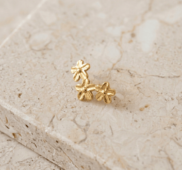 TILTIL Set of 2 Earrings Flower Stud Gold - Things I Like Things I Love