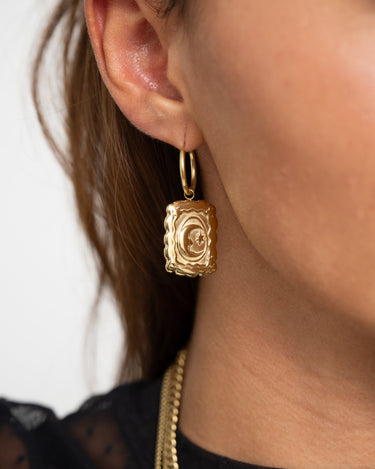 TILTIL Set of 2 Earrings Midnight Muse Gold - Things I Like Things I Love