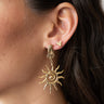TILTIL Set of 2 Earrings Sunny Hand Hanger Gold - Things I Like Things I Love