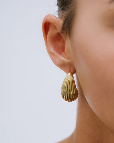 TILTIL Set of 2 Hoops Fancy Drops Gold - Things I Like Things I Love