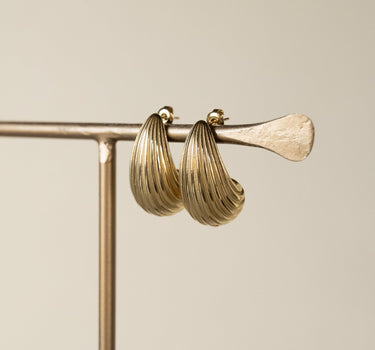 TILTIL Set of 2 Hoops Fancy Drops Gold - Things I Like Things I Love