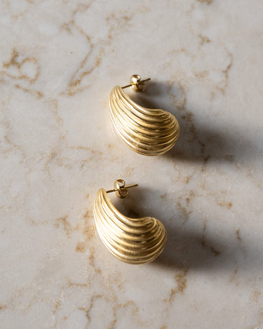 TILTIL Set of 2 Hoops Fancy Drops Gold - Things I Like Things I Love