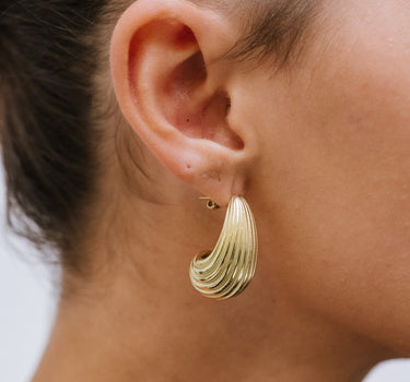 TILTIL Set of 2 Hoops Fancy Drops Gold - Things I Like Things I Love