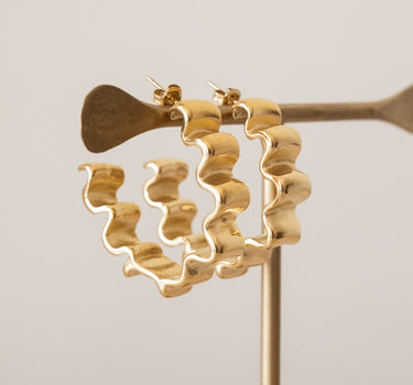 TILTIL Set of 2 Hoops Goldplated Merel Large - Things I Like Things I Love