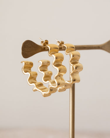 TILTIL Set of 2 Hoops Goldplated Merel Large - Things I Like Things I Love