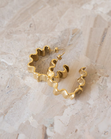 TILTIL Set of 2 Hoops Goldplated Merel Large - Things I Like Things I Love