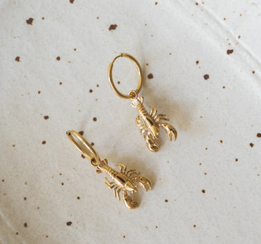 TILTIL Set of 2 Lovely Lobster Hoops Gold - Things I Like Things I Love