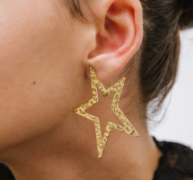 TILTIL Set of 2 Statement Star Earrings Gold - Things I Like Things I Love