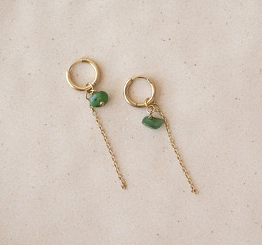 TILTIL Set van 2 Gem Chain Drop Earrings Goud Groen - Things I Like Things I Love