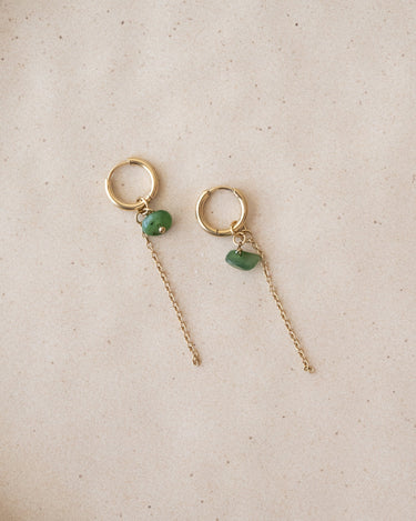 TILTIL Set van 2 Gem Chain Drop Earrings Goud Groen - Things I Like Things I Love