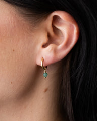 TILTIL Set van 2 Love Gemstone Earrings Gold Emerald - Things I Like Things I Love