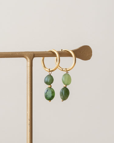 TILTIL Set van 2 Twin Gem Drop Earrings Groen Goud - Things I Like Things I Love