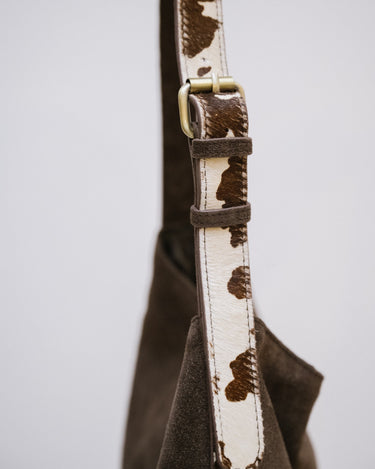 TILTIL Shoulder Bag Cow Strap Brown - Things I Like Things I Love