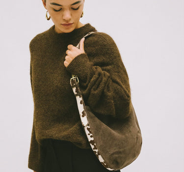 TILTIL Shoulder Bag Cow Strap Brown - Things I Like Things I Love