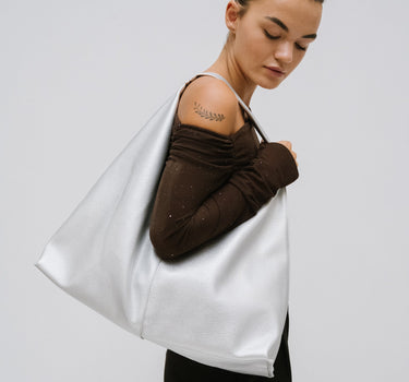 TILTIL Silver Shopper Bag - Things I Like Things I Love