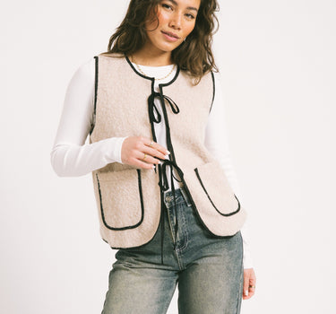 TILTIL Simone Gilet Beige One Size - Things I Like Things I Love