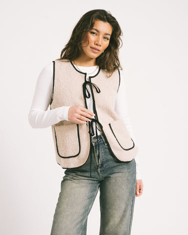 TILTIL Simone Gilet Beige One Size - Things I Like Things I Love