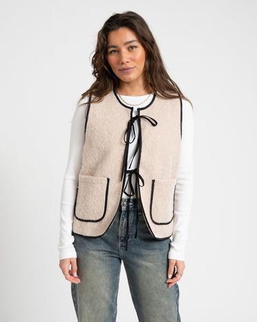 TILTIL Simone Gilet Beige One Size - Things I Like Things I Love